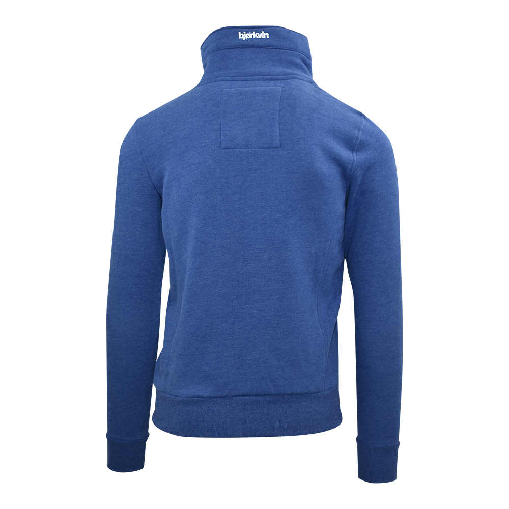 Männliches Model mit Björkvin Sweatjacke in Blue Melange