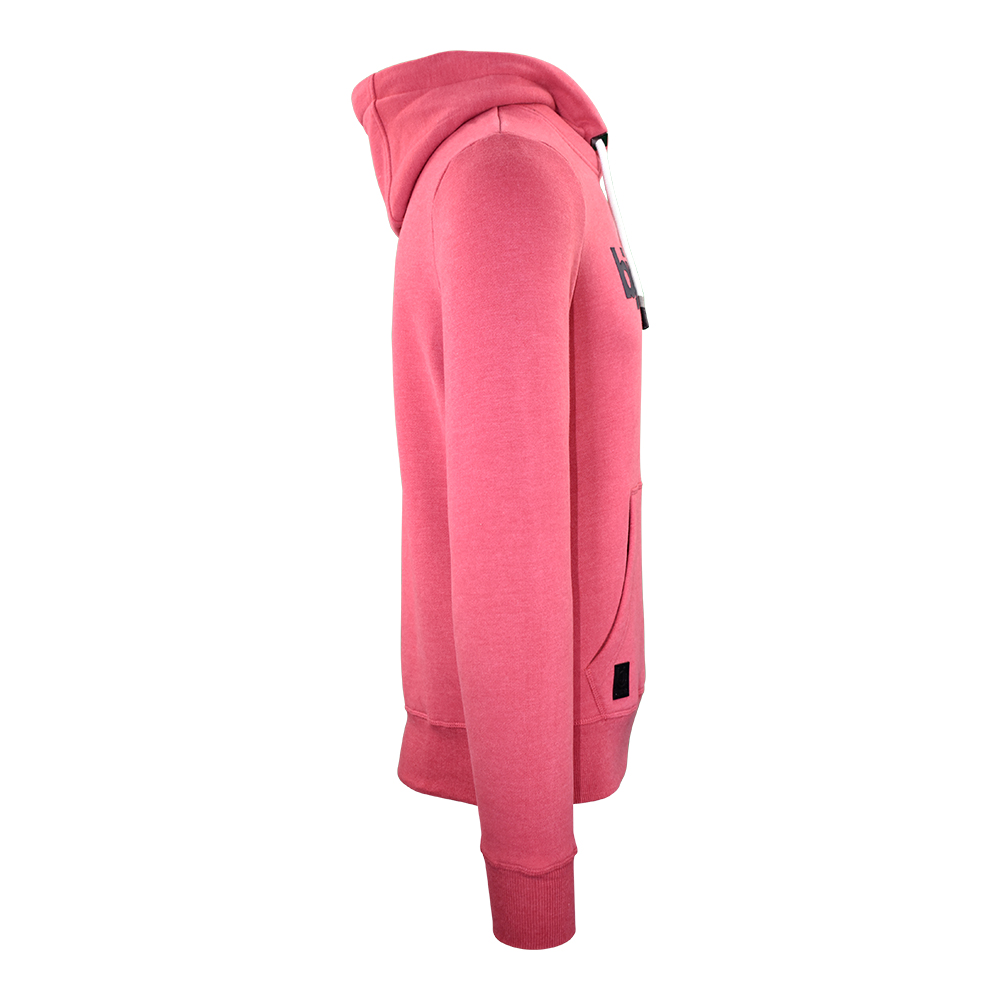 Männliches Model mit Björkvin Hoodie in Red Melange
