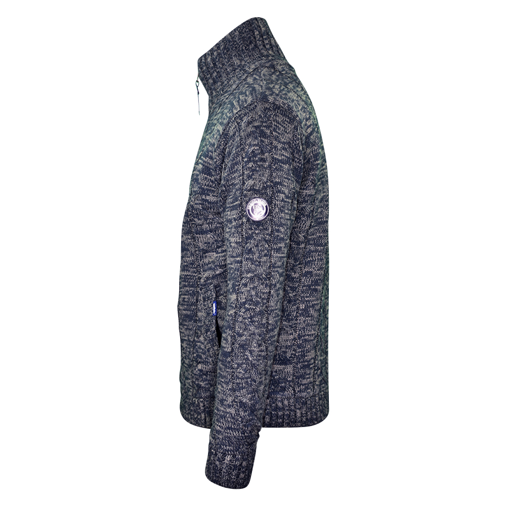Männliches Model mit Björkvin Outdoor-Strickjacke in Marine