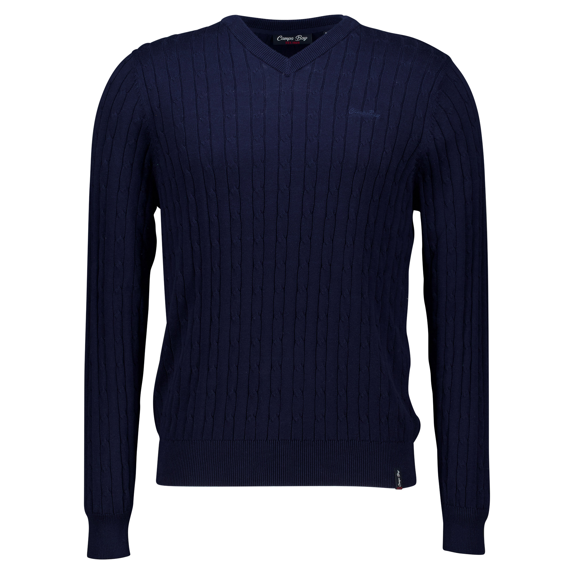 Männliches Model mit CAMPS BAY Strickpullover in Dk Blue