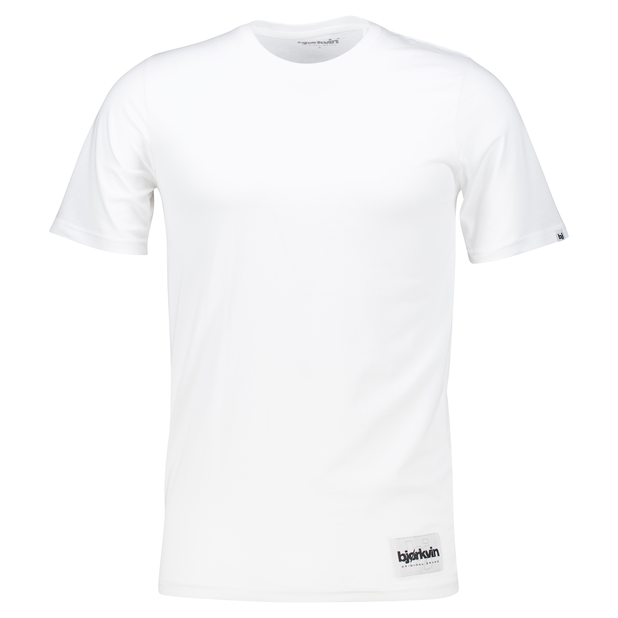 Männliches Model mit Björkin T-Shirt in Weiß