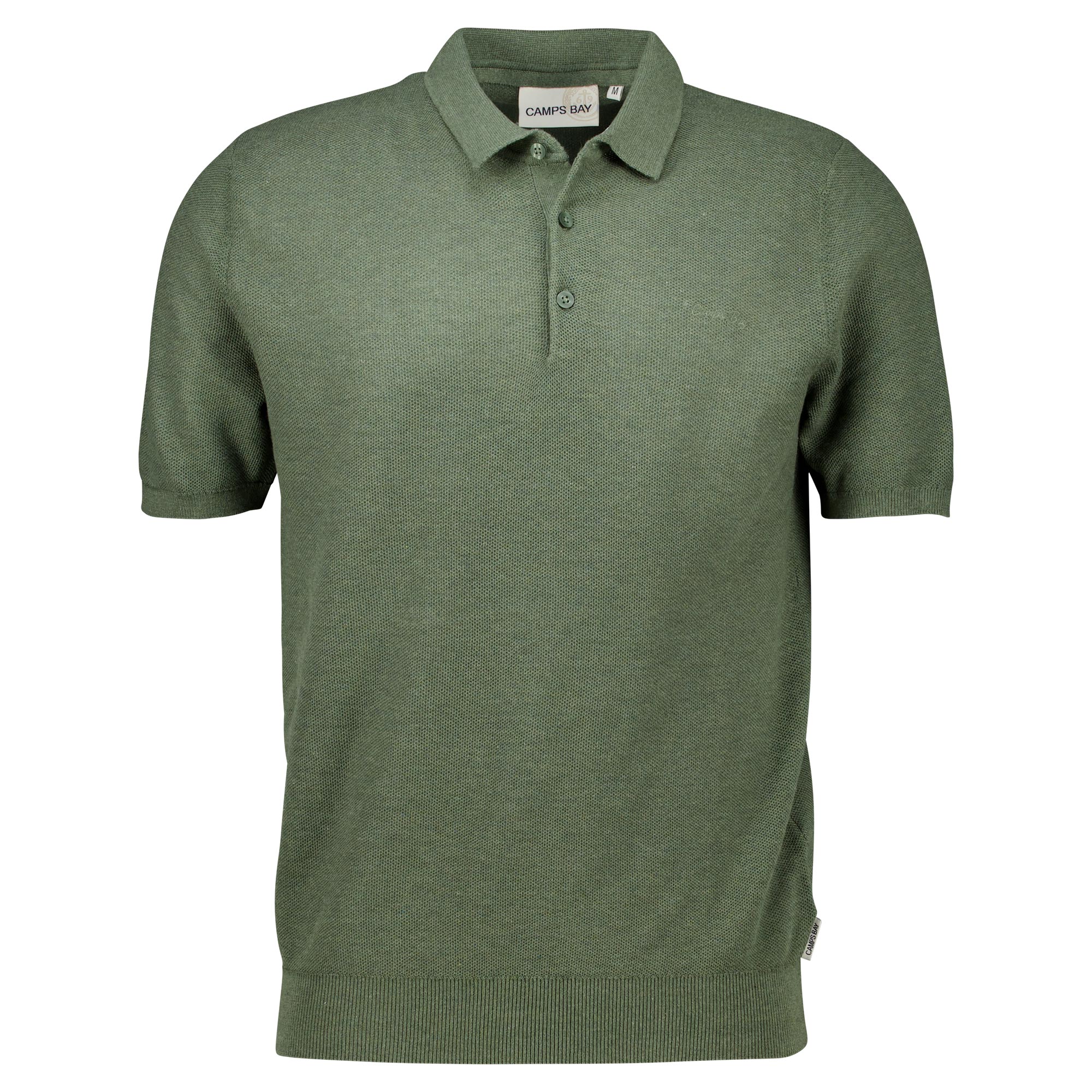 Männliches Model mit CAMPS BAY Polo-Shirt in Olive