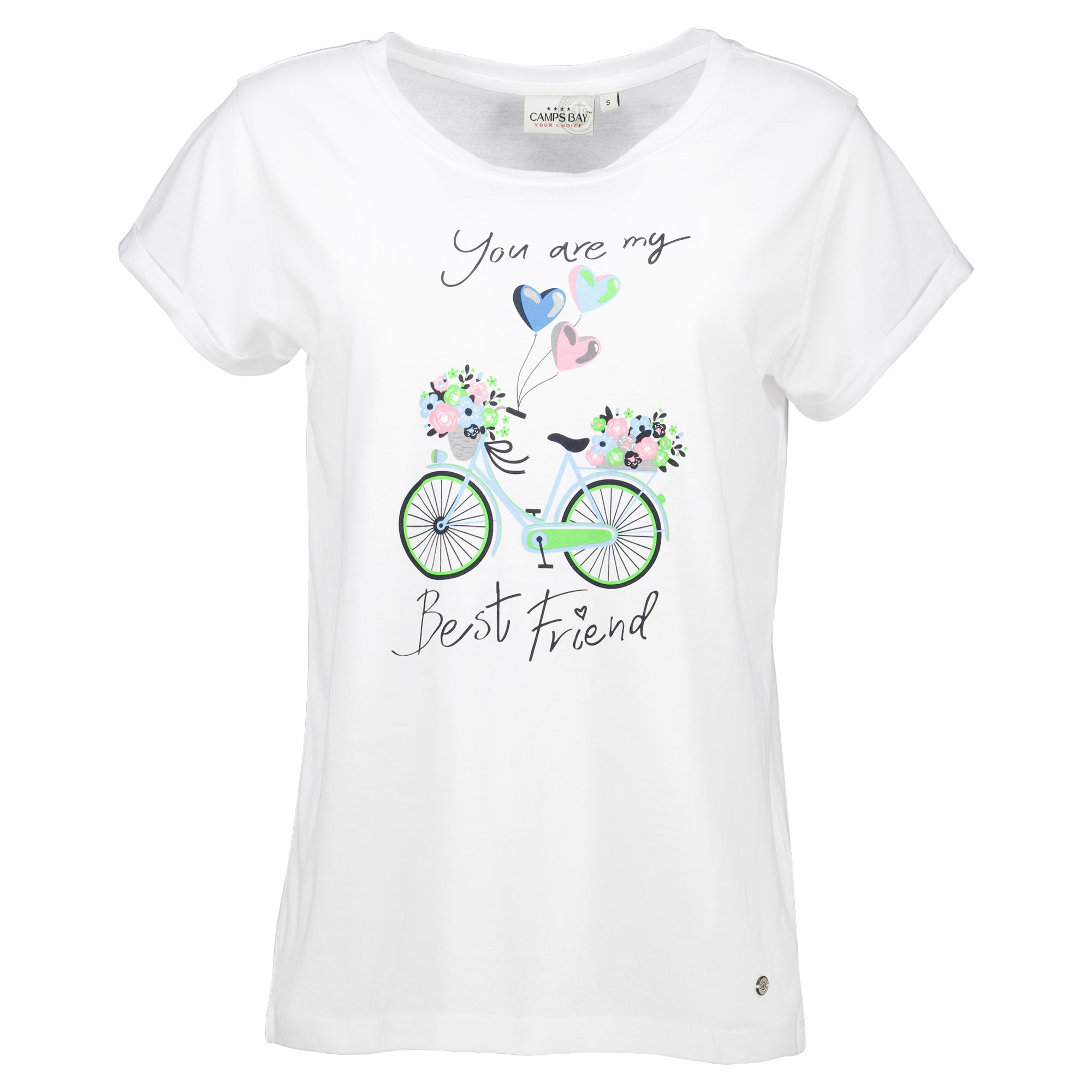 Weibliches Model mit CAMPS BAY T-Shirt 