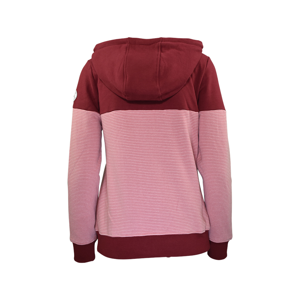 Weibliches Model mit CAMPS BAY Sweatjacke in Burgundy