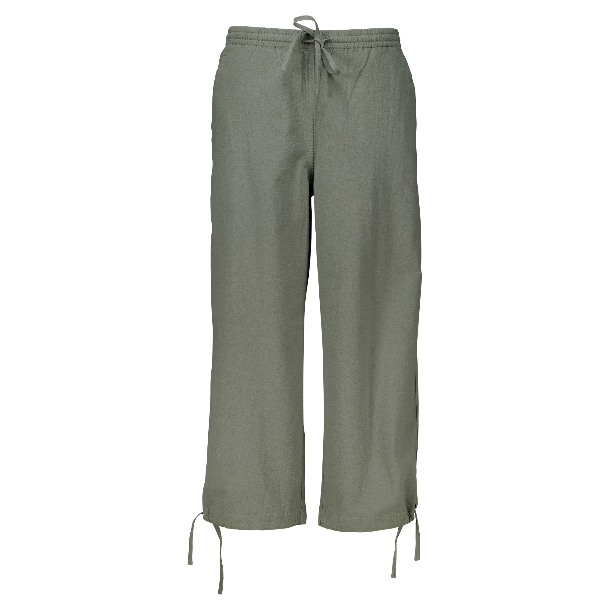 Weibliches Model mit CAMPS BAY Sommerhose 
