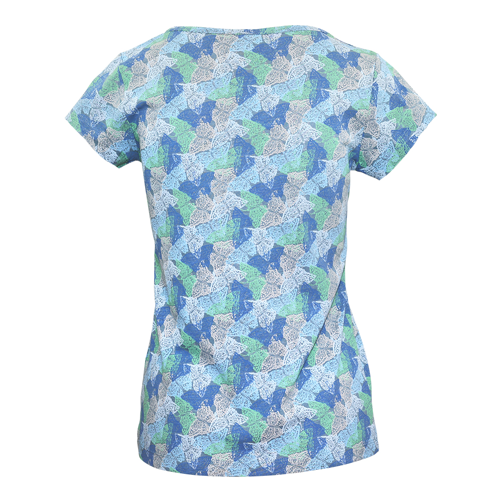 Weibliches Model mit CAMPS BAY T-Shirt in Winward Blue