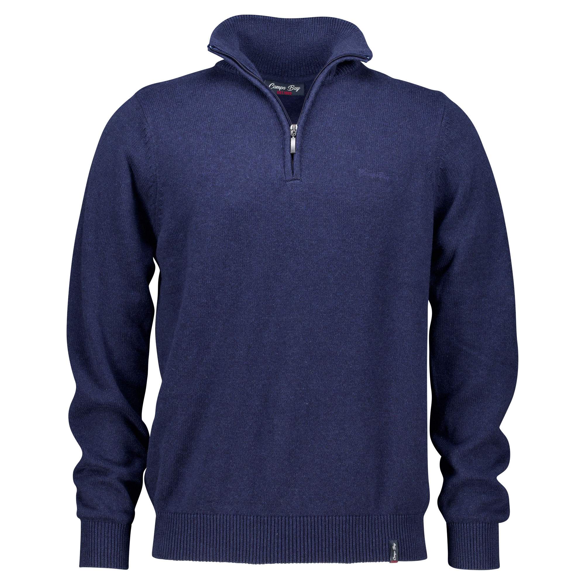 Männliches Model mit CAMPS BAY Stricktroyer in Navy