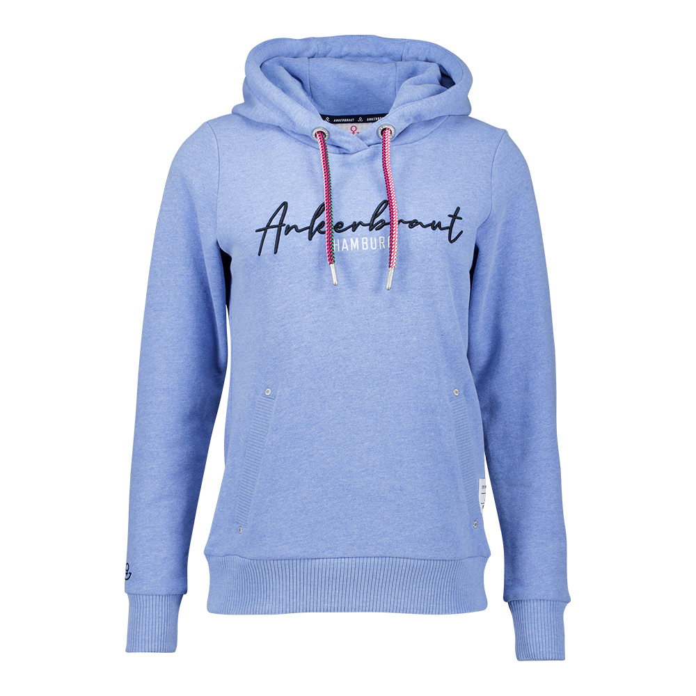 Weibliches Model mit ANKERBRAUT Hoodie in Provence