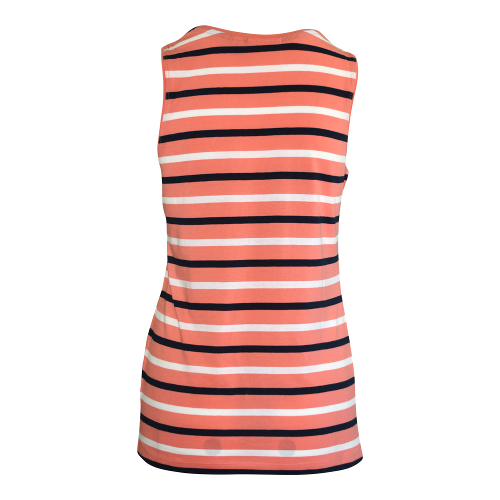 Weibliches Model mit CAMPS BAY Top in Fusion Coral-Night Sky