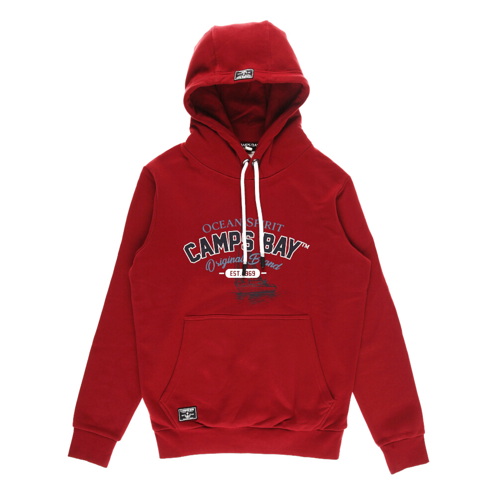 Männliches Model mit CAMPS BAY Hoodie in Sun Dried Tomato