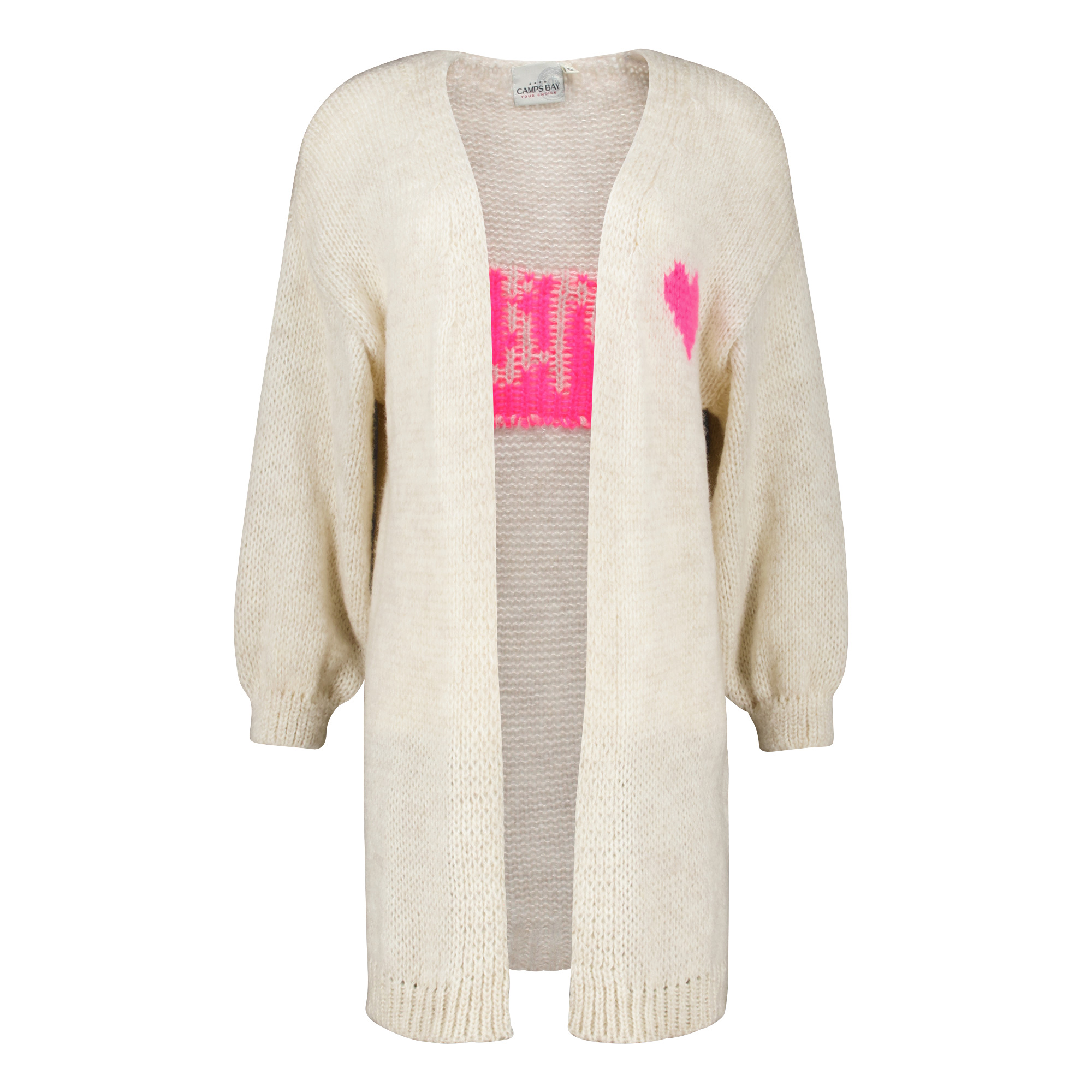 Weibliches Model mit CAMPS BAY Strickcardigan in Beige-Neon-Pink