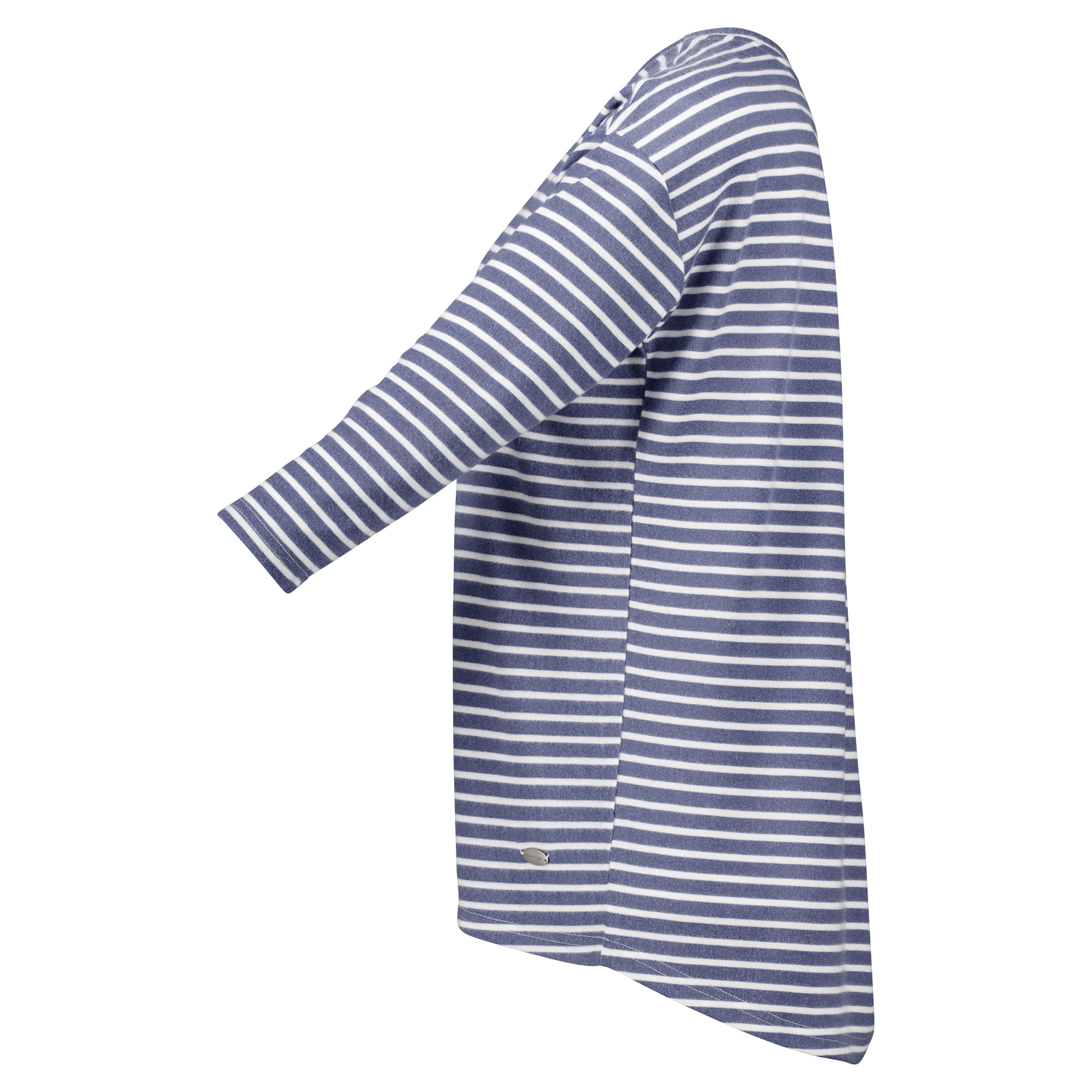 Weibliches Model mit CAMPS BAY Shirt in Blue Shadow Stripe