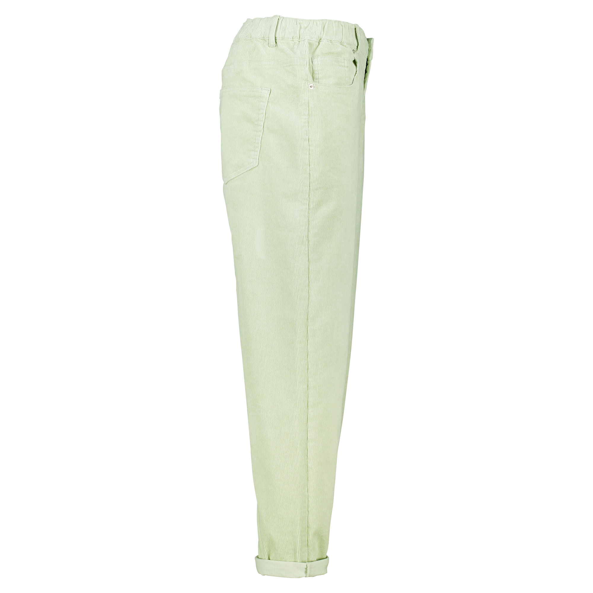 Weibliches Model mit CAMPS BAY Cordhose in Matcha
