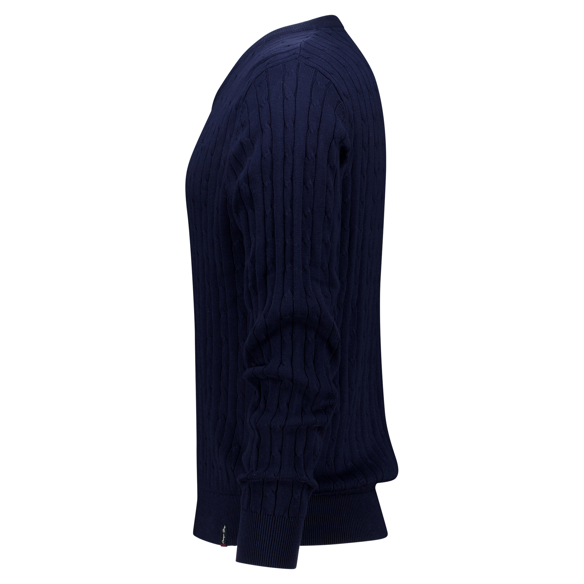 Männliches Model mit CAMPS BAY Strickpullover in Dk Blue