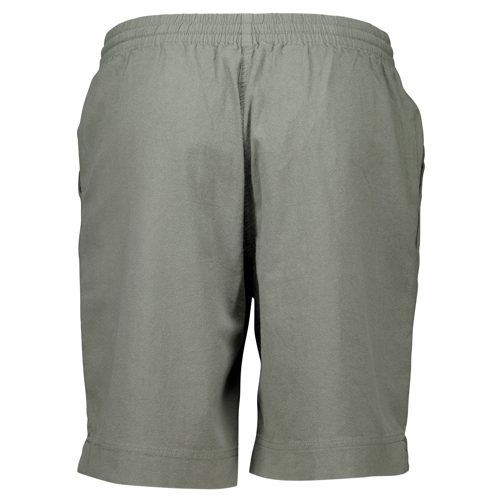 Weibliches Model mit CAMPS  BAY Bermuda in Misty