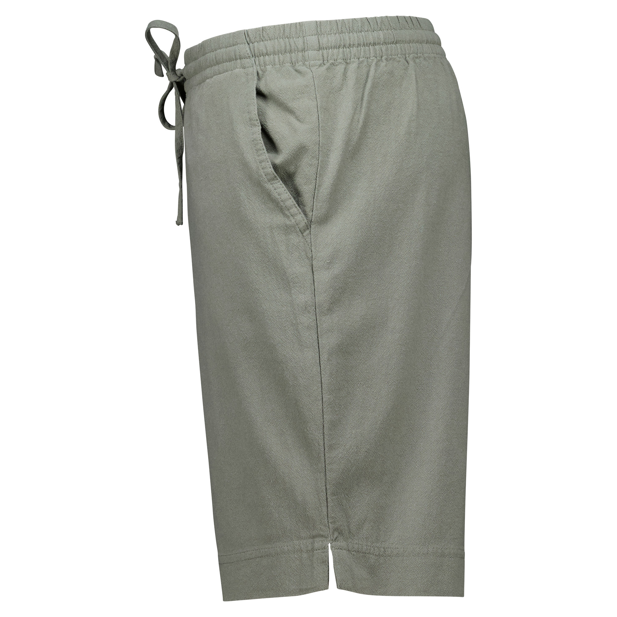 Weibliches Model mit CAMPS  BAY Bermuda in Misty