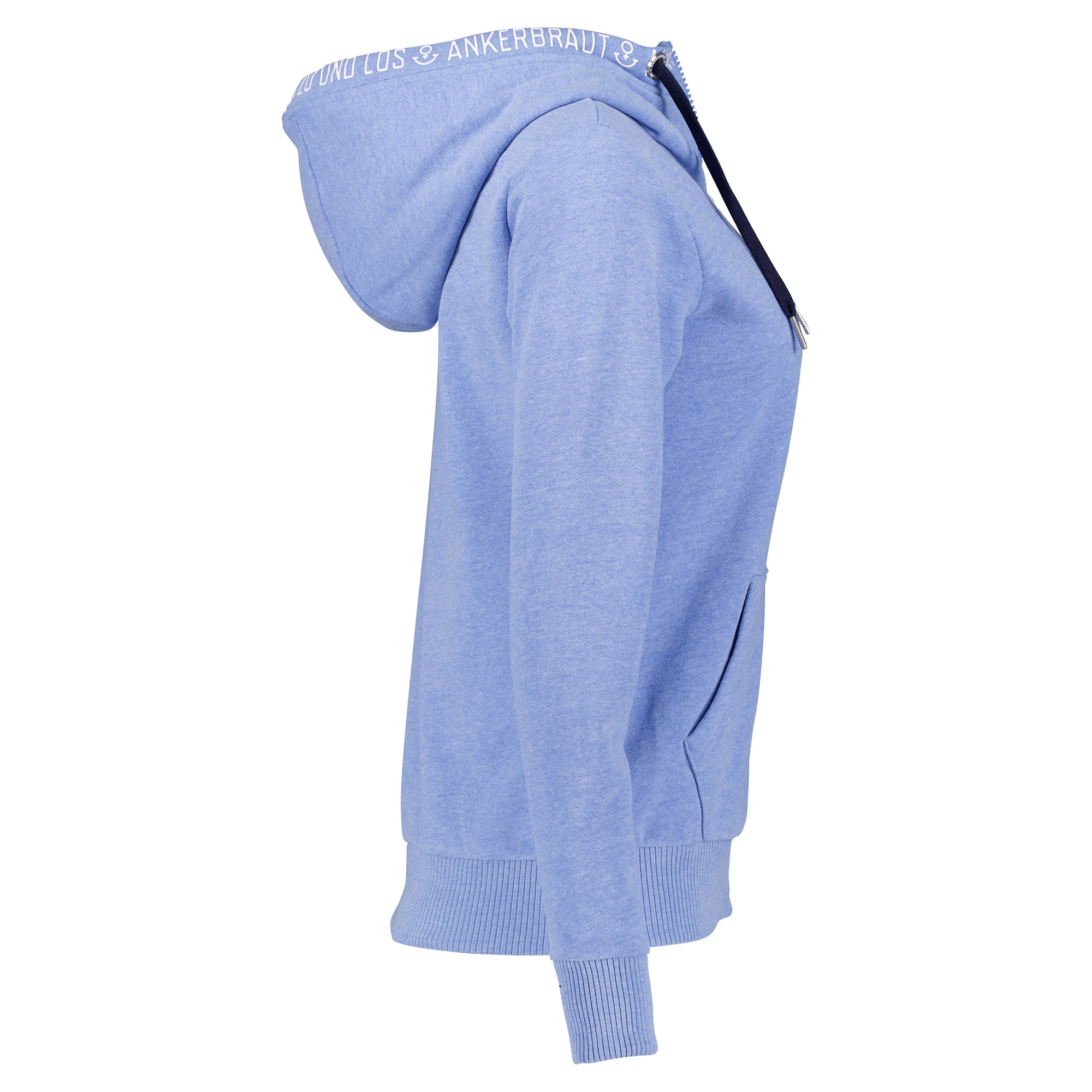Weibliches Model mit Ankerbraut  Sweatjacke in Provence