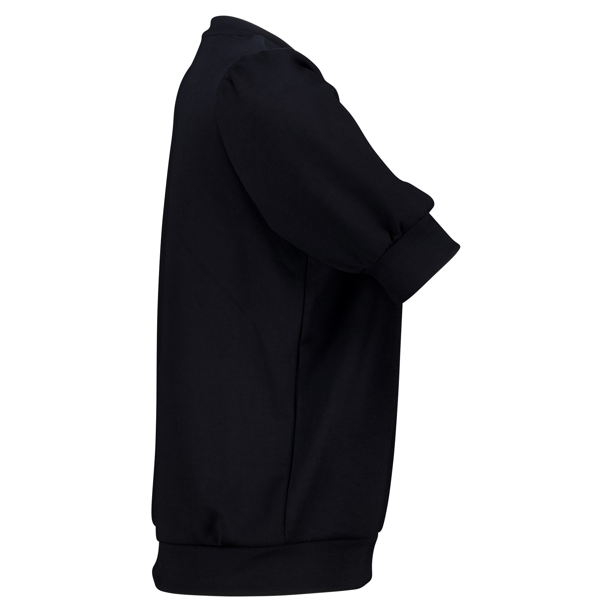 Weibliches Model mit CAMPS BAY Shirt in Schwarz