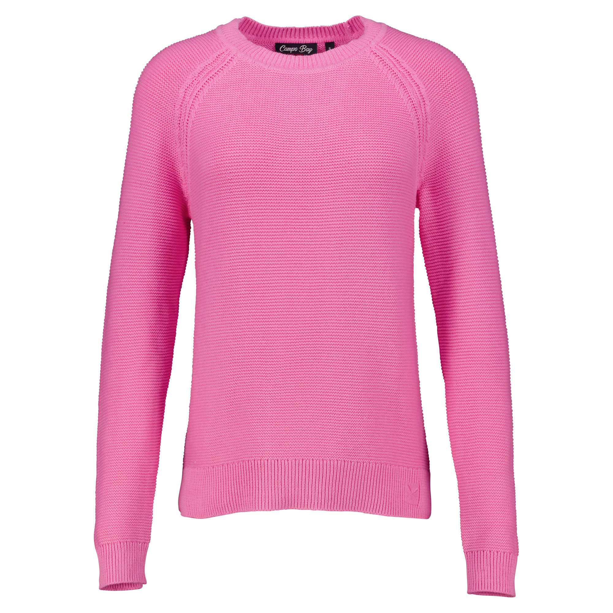 Weibliches Model mit CAMPS BAY Pullover in Pink