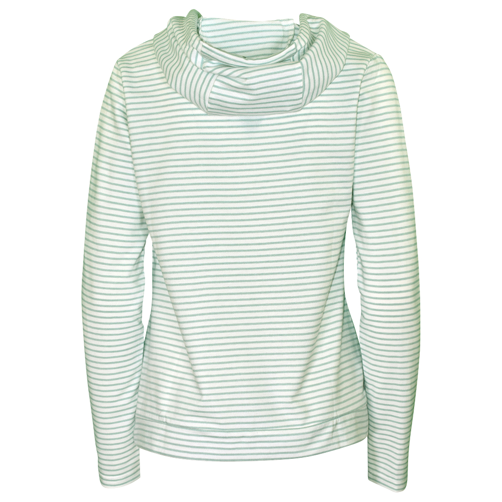 Weibliches Model mit CAMPS BAY Hoodie in Mint-Weiss