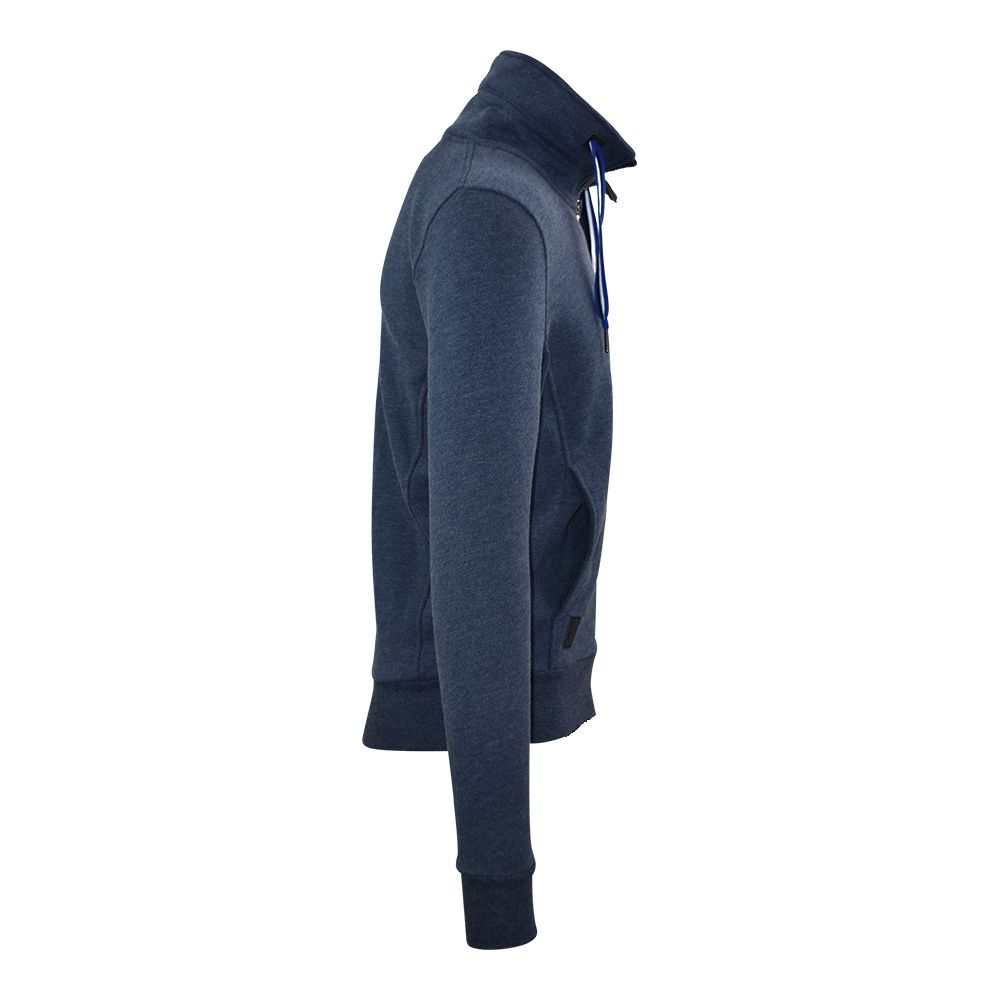 Männliches Model mit Björkvin Sweatjacke in Total Eclipse Melange 