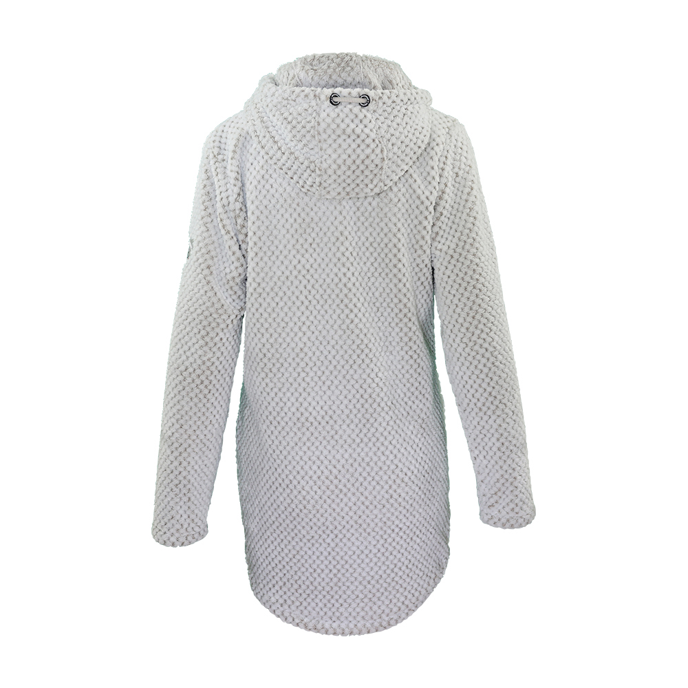 Weibliches Model mit ANKERBRAUT Plüschjacke in Dove