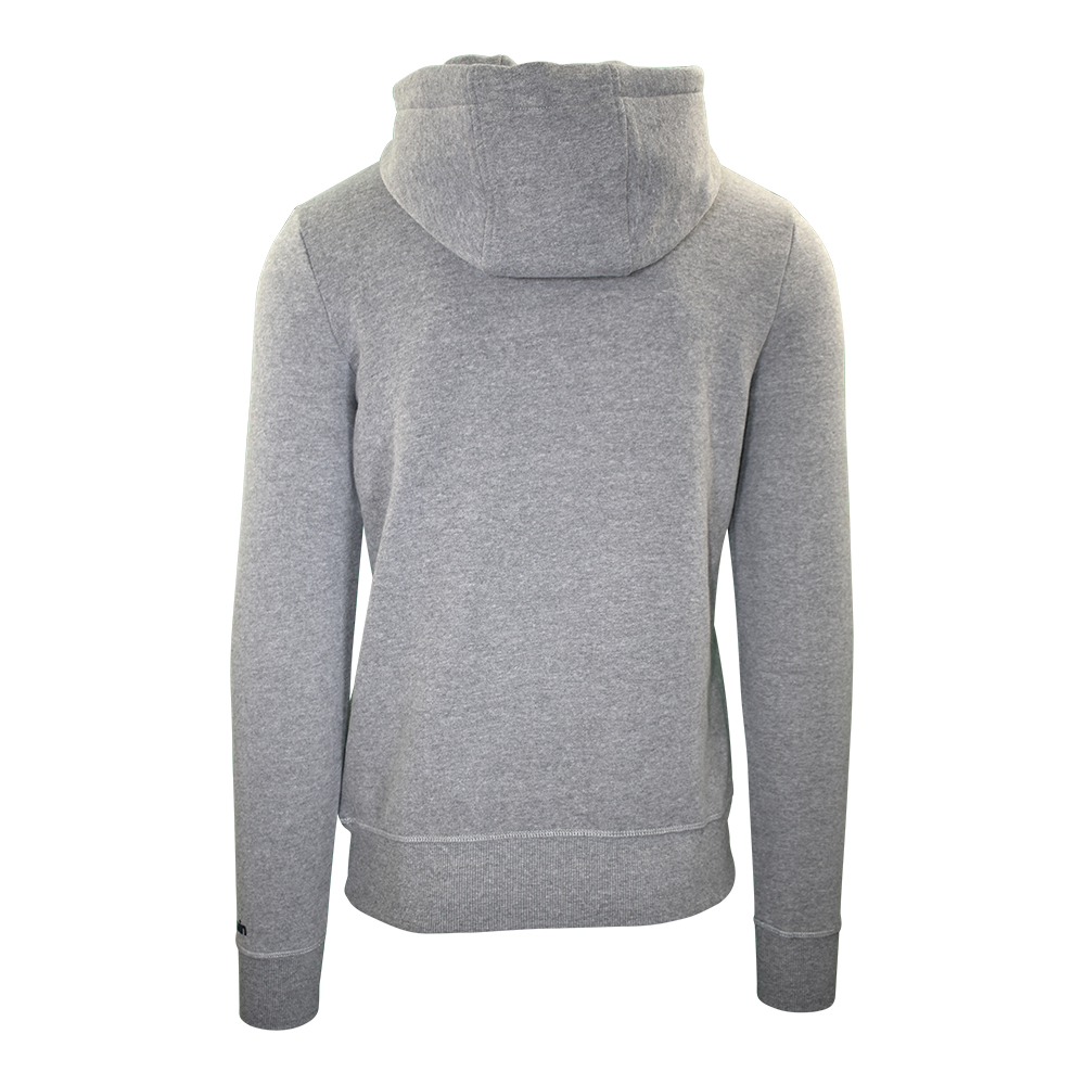Männliches Model mit Björkvin Hoodie in Silver Melange