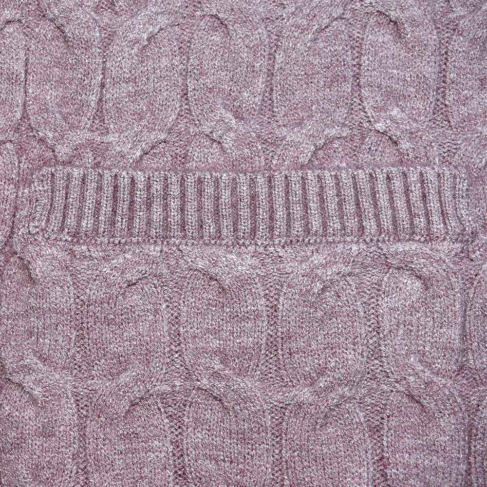 Weibliches Model mit CAMPS BAY Strickjacke in Old Rosé Melange