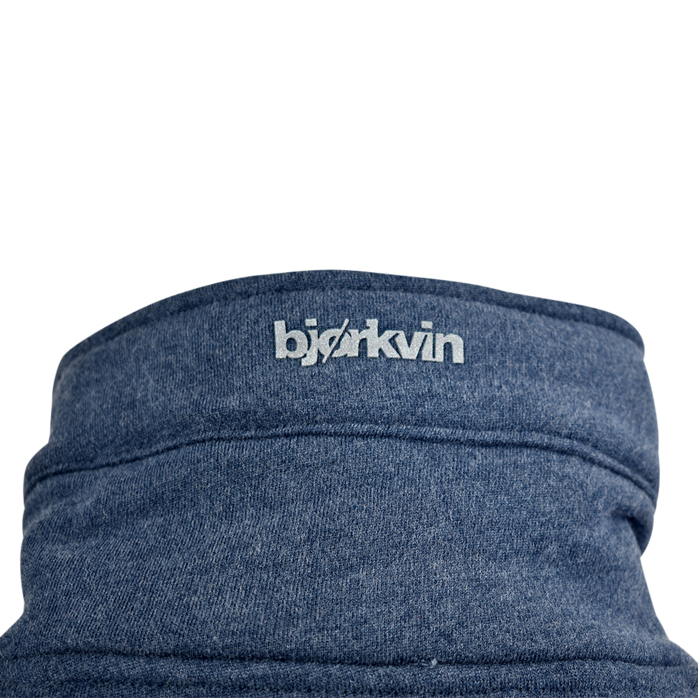 Männliches Model mit Björkvin Sweatjacke in Total Eclipse Melange 