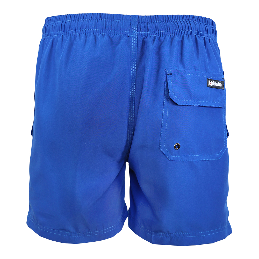 Männliches Model mit Björkvin Badeshorts in Mid Blue