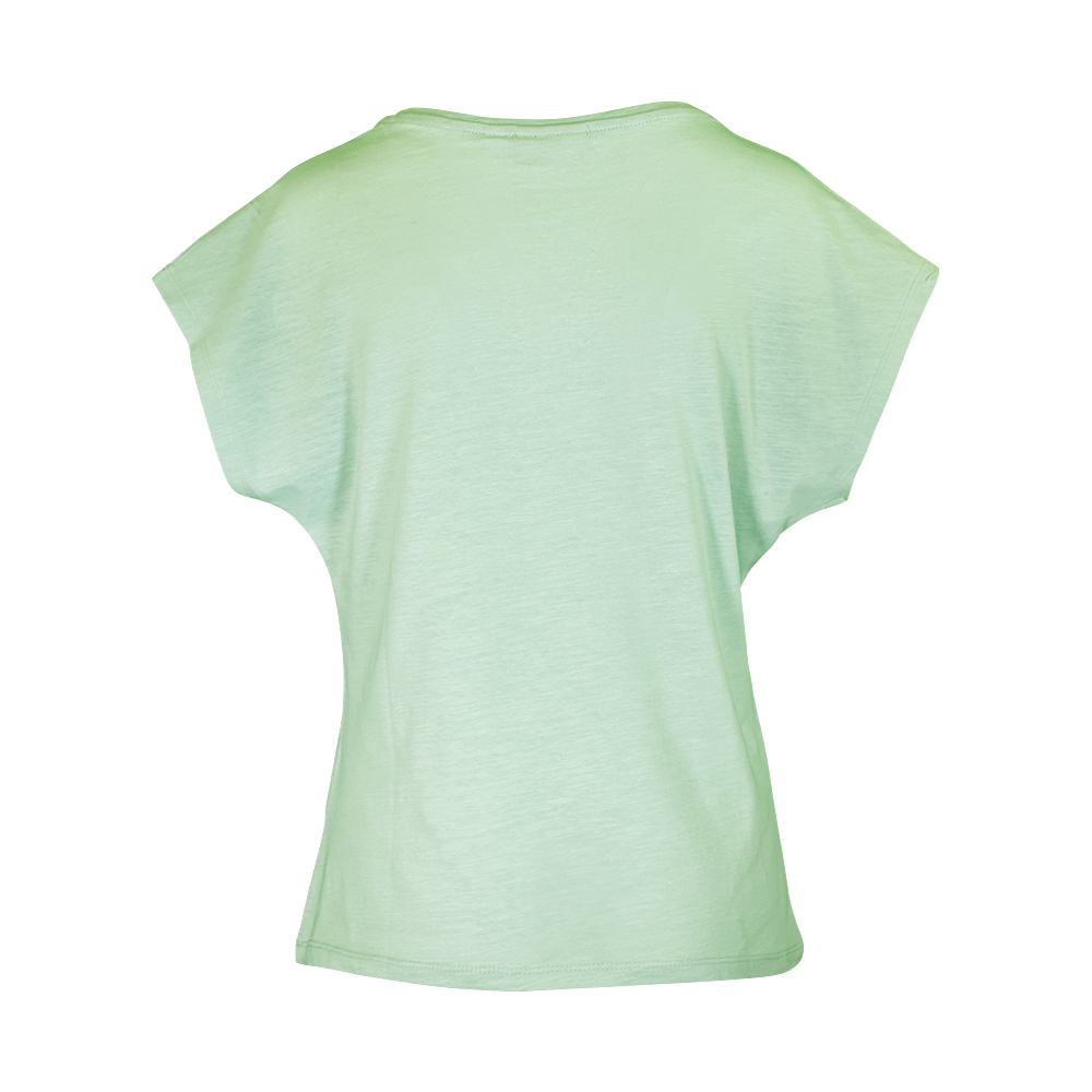 Weibliches Model mit CAMPS BAY T-Shirt in Harbour Grey
