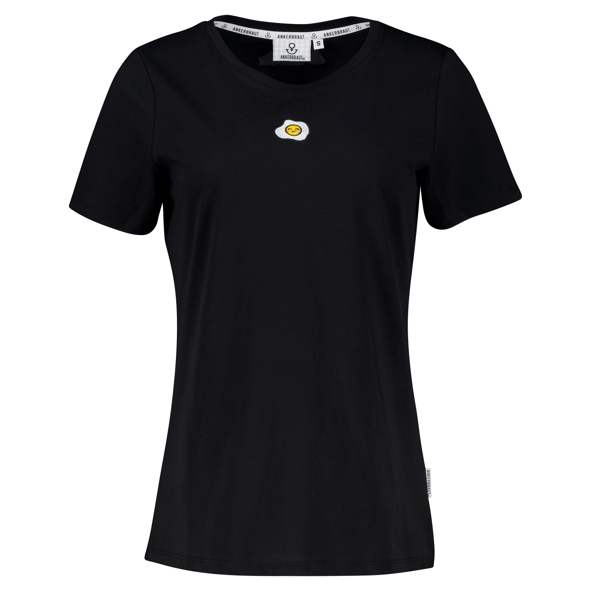 Weibliches Model mit ANKERBRAUT T-Shirt in Schwarz