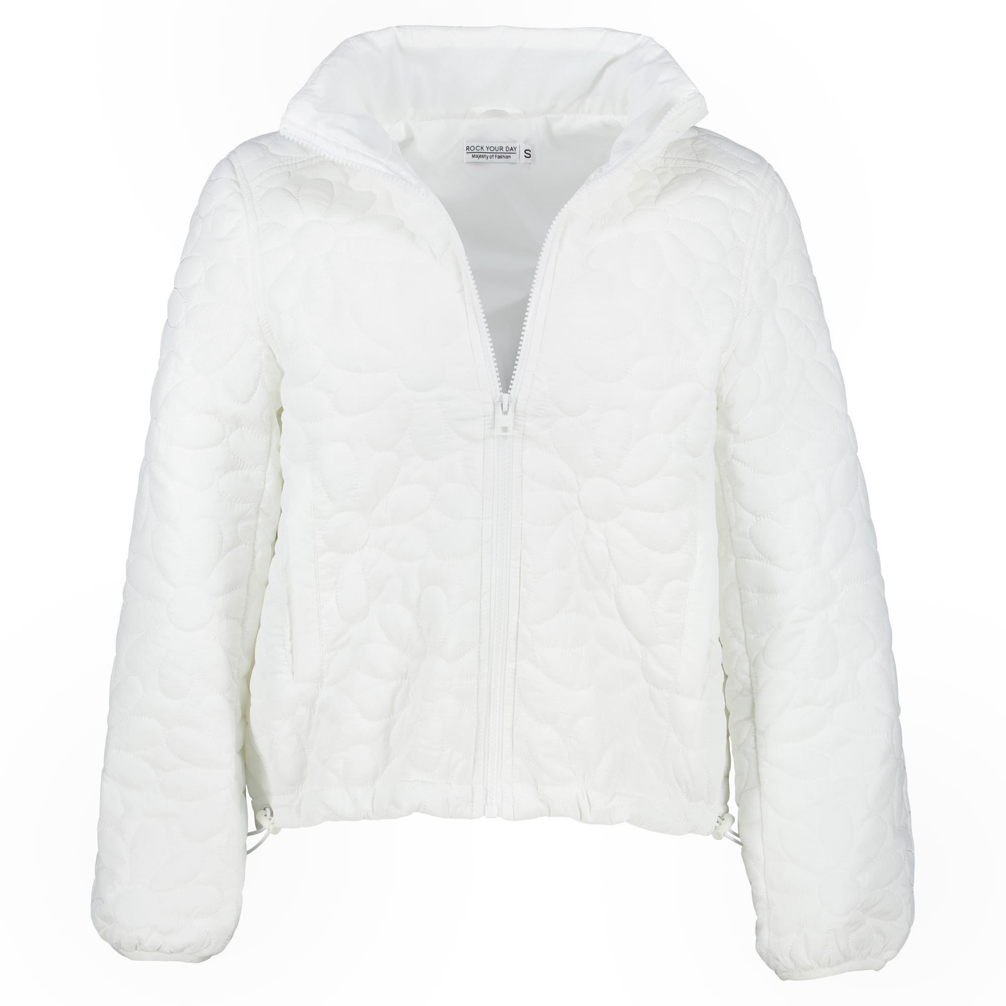 Weibliches Model mit Rock Your Day Jacke in Offwhite