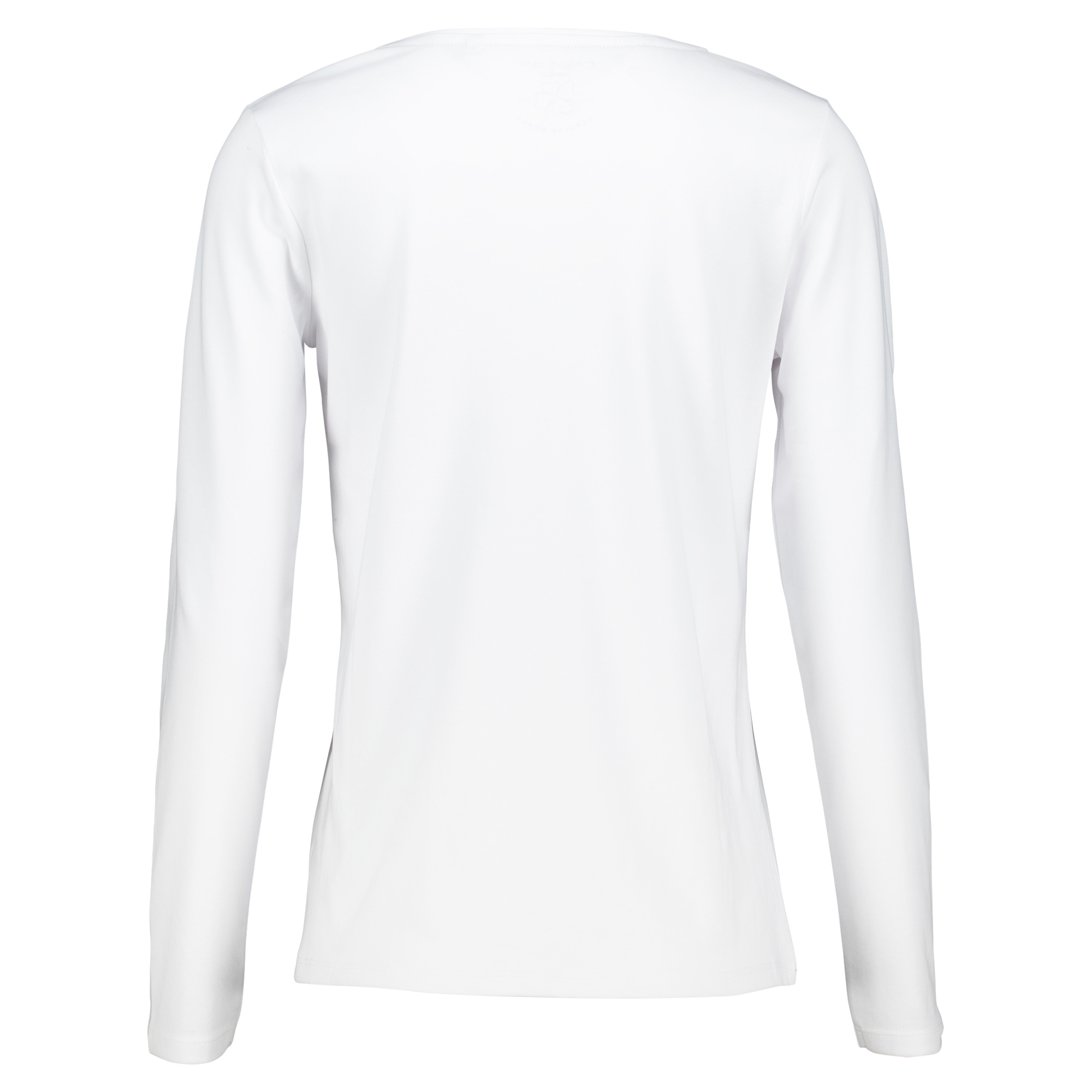 Weibliches Model mit CAMPS BAY Langarmshirt in Weiß